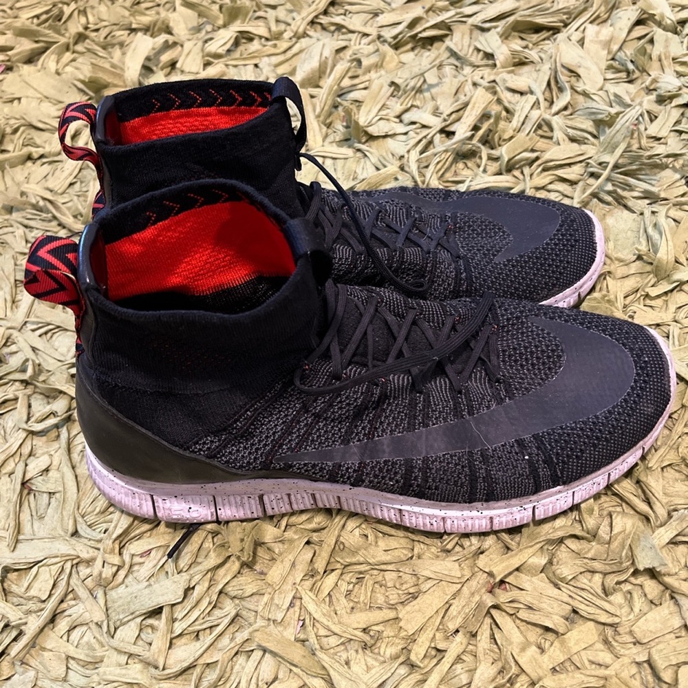 Nike Mercurial Flyknits Hi